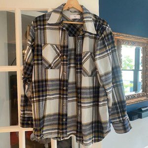 Aritzia Tna plaid button-down shirt